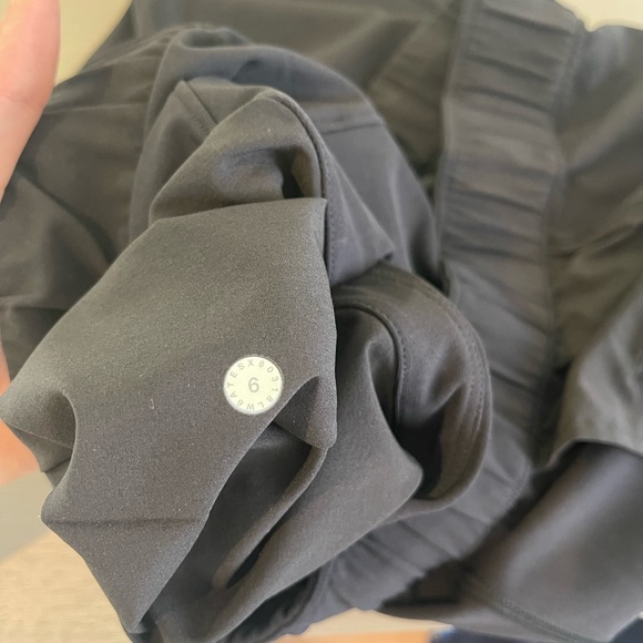 Lululemon joggers - Picture 4 of 6